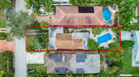 1401 NE 33rd Street Oakland Park FL 33334
