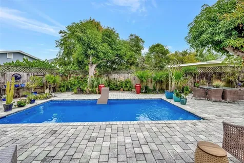 1401 NE 33rd Street Oakland Park FL 33334