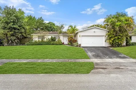 9350 SW 77th Street Miami FL 33173