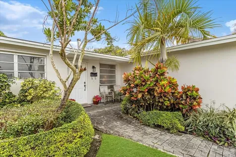 9350 SW 77th Street Miami FL 33173