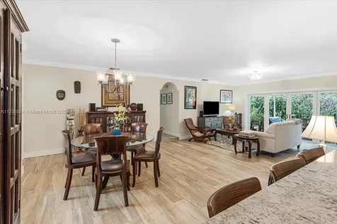 9350 SW 77th Street Miami FL 33173