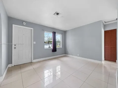 6316 Grant Street Hollywood FL 33024