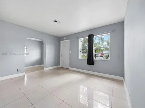 6316 Grant Street Hollywood FL 33024
