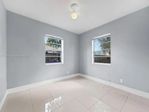 6316 Grant Street Hollywood FL 33024