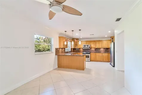 12745 SW 33rd Terrace Miami FL 33175