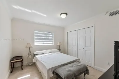 12745 SW 33rd Terrace Miami FL 33175