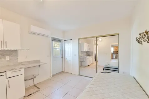 12745 SW 33rd Terrace Miami FL 33175