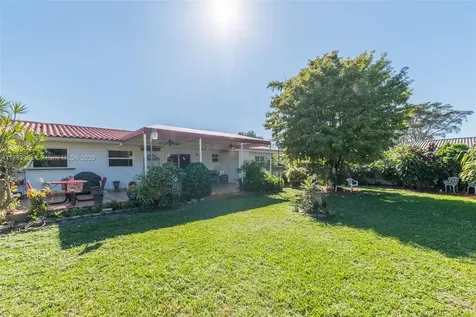 12745 SW 33rd Terrace Miami FL 33175