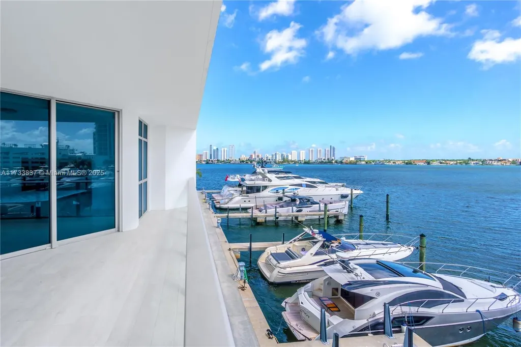 17301 Biscayne Boulevard North Miami Beach FL 33160