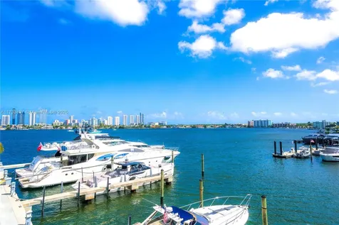 17301 Biscayne Boulevard North Miami Beach FL 33160
