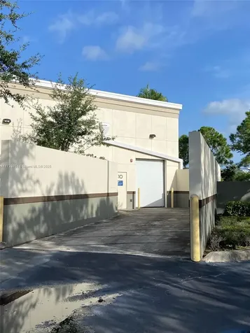 410 S State Road 7 Royal Palm Beach FL 33414
