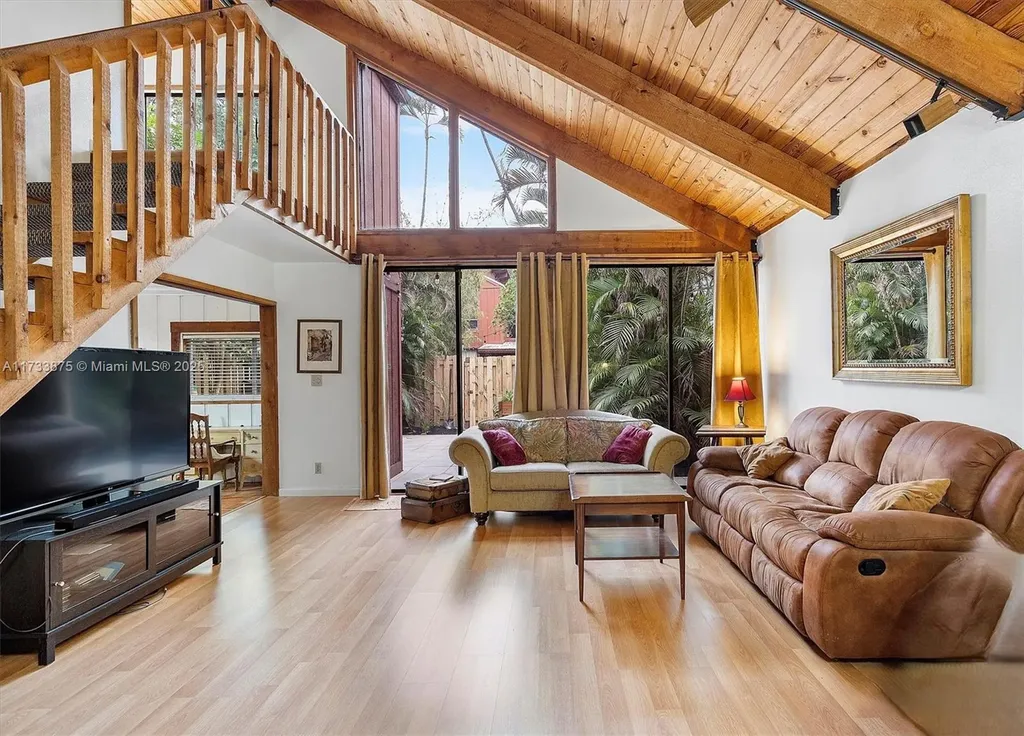 6101 NW 33rd Terrace Fort Lauderdale FL 33309