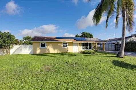 3431 Sapphire Road Lake Worth FL 33462