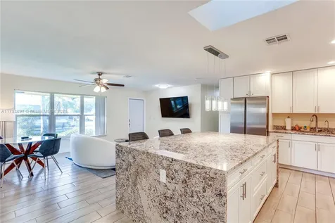 3431 Sapphire Road Lake Worth FL 33462