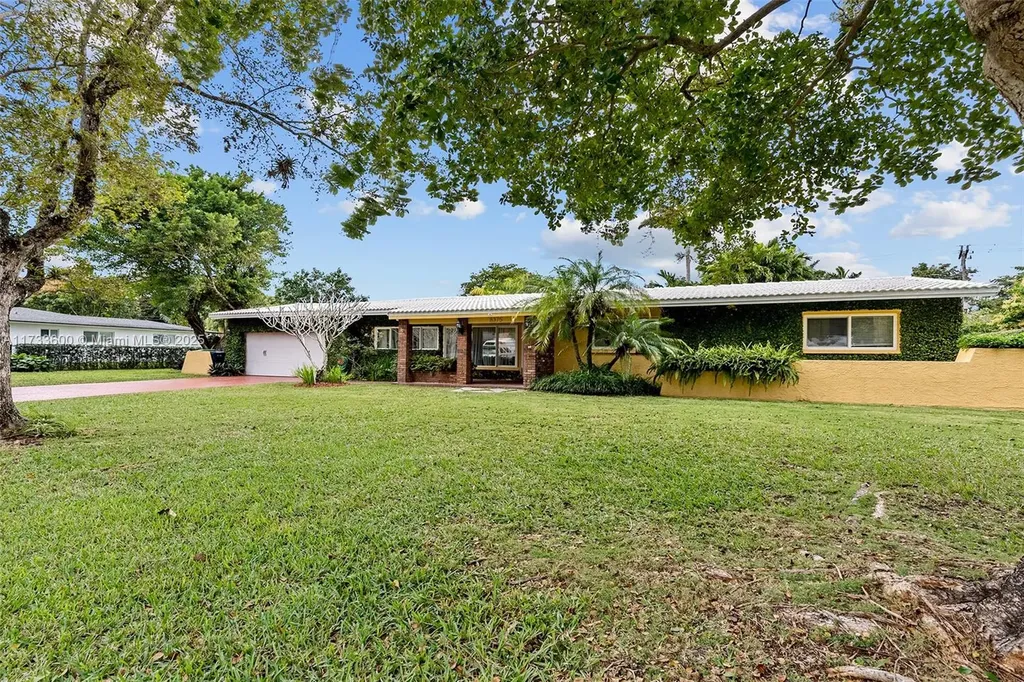 8375 SW 149th Drive Palmetto Bay FL 33158