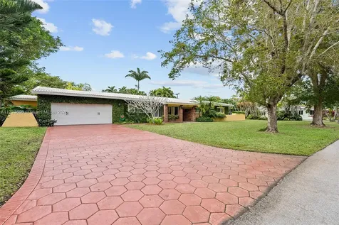 8375 SW 149th Drive Palmetto Bay FL 33158
