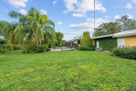 8375 SW 149th Drive Palmetto Bay FL 33158
