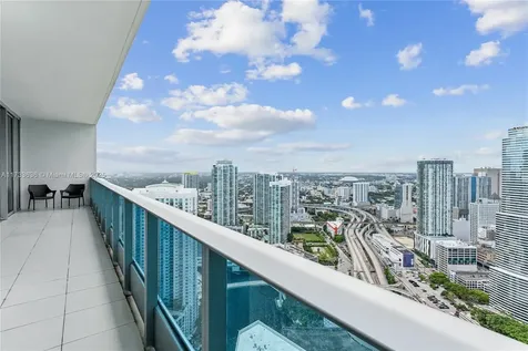 200 Biscayne Boulevard Way Miami FL 33131