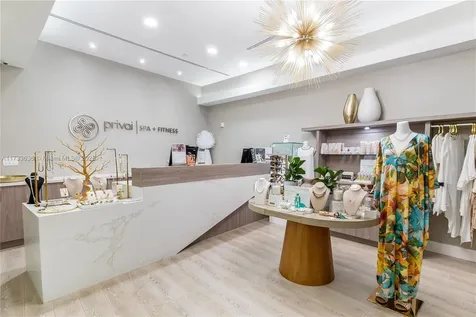 200 Biscayne Boulevard Way Miami FL 33131