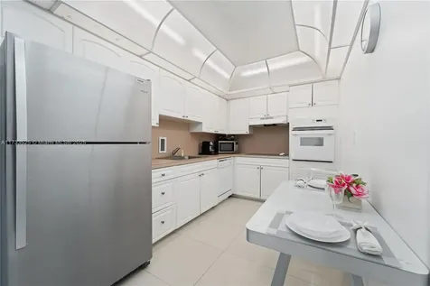 4001 S Ocean Drive Hollywood FL 33019