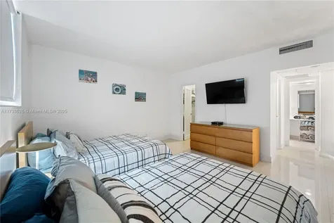 4001 S Ocean Drive Hollywood FL 33019