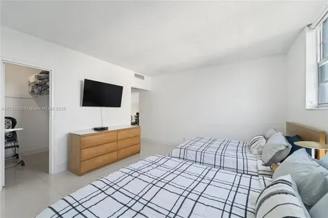 4001 S Ocean Drive Hollywood FL 33019