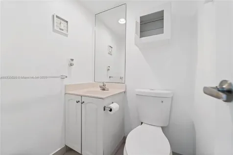 4001 S Ocean Drive Hollywood FL 33019