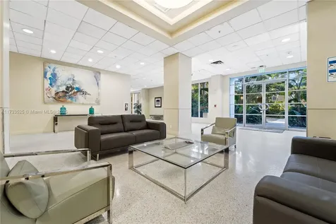 4001 S Ocean Drive Hollywood FL 33019