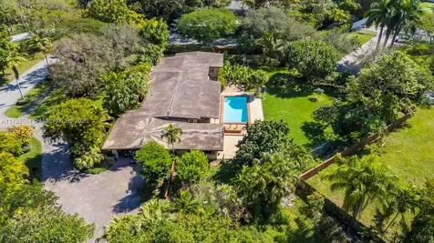 6000 Chapman Field Drive Pinecrest FL 33156