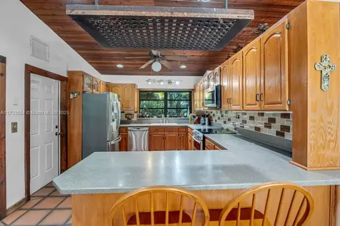 6000 Chapman Field Drive Pinecrest FL 33156