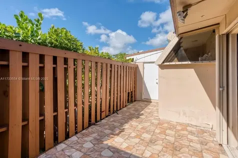 6000 Chapman Field Drive Pinecrest FL 33156