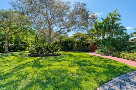 6000 Chapman Field Drive Pinecrest FL 33156