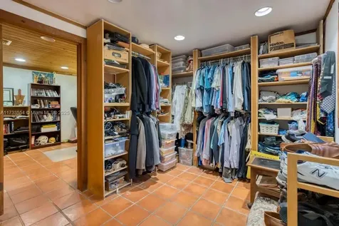 6000 Chapman Field Drive Pinecrest FL 33156