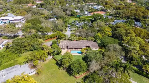 6000 Chapman Field Drive Pinecrest FL 33156
