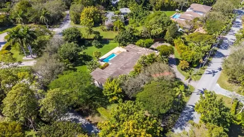 6000 Chapman Field Drive Pinecrest FL 33156