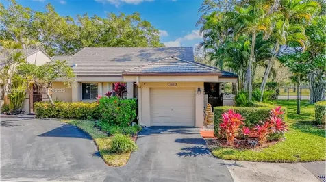 9221 Chelsea Drive N Plantation FL 33324