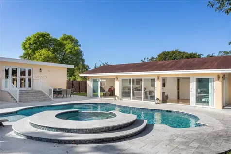 8125 SW 26th Street Miami FL 33155