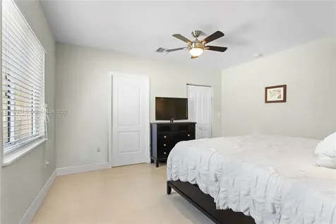 8125 SW 26th Street Miami FL 33155