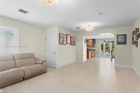 8125 SW 26th Street Miami FL 33155