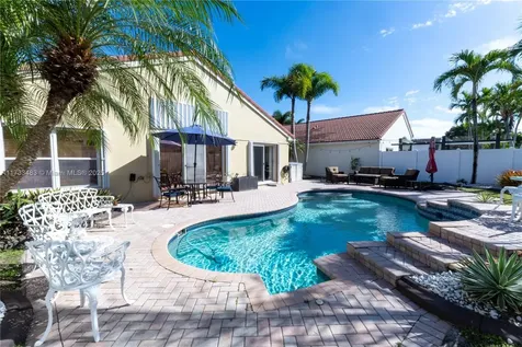 19268 NW 24th Place Pembroke Pines FL 33029