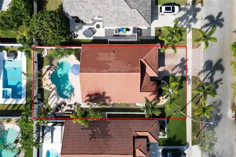 19268 NW 24th Place Pembroke Pines FL 33029