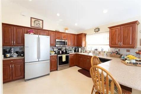 19268 NW 24th Place Pembroke Pines FL 33029