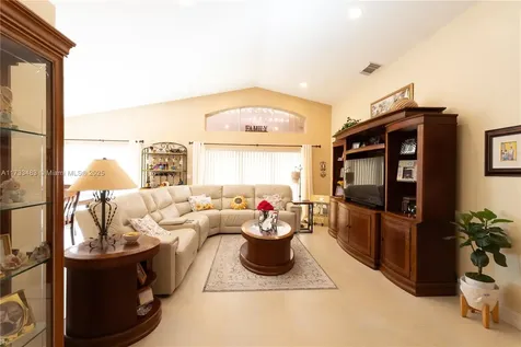 19268 NW 24th Place Pembroke Pines FL 33029