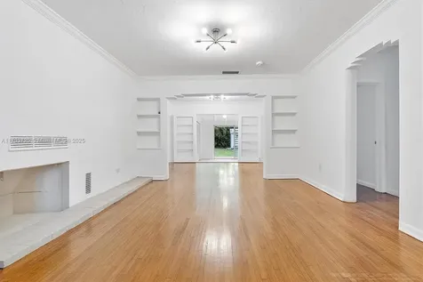 8941 NE 10th Avenue Miami FL 33138