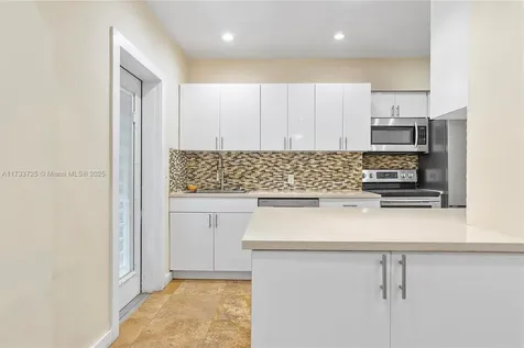 8941 NE 10th Avenue Miami FL 33138