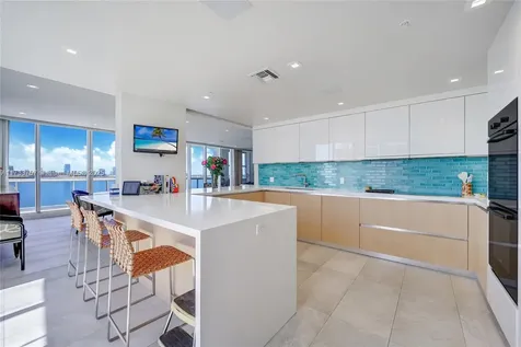 1900 Sunset Harbour Drive Miami Beach FL 33139