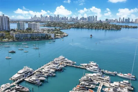 1900 Sunset Harbour Drive Miami Beach FL 33139