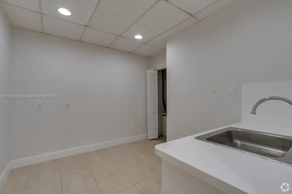 7100 W Commercial Boulevard Fort Lauderdale FL 33319