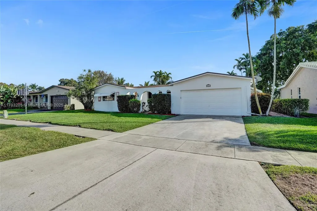 9140 SW 56th Street Cooper City FL 33328