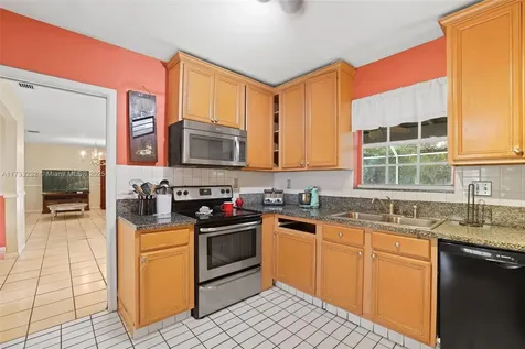 15101 SW 87th Avenue Palmetto Bay FL 33156